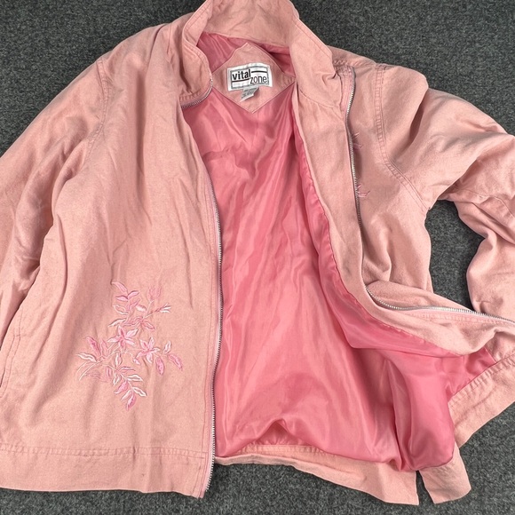Vital Zone Pink Embroidered Zip Jacket – Soft Elegance, Everyday Comfort, Size M - Picture 6 of 9